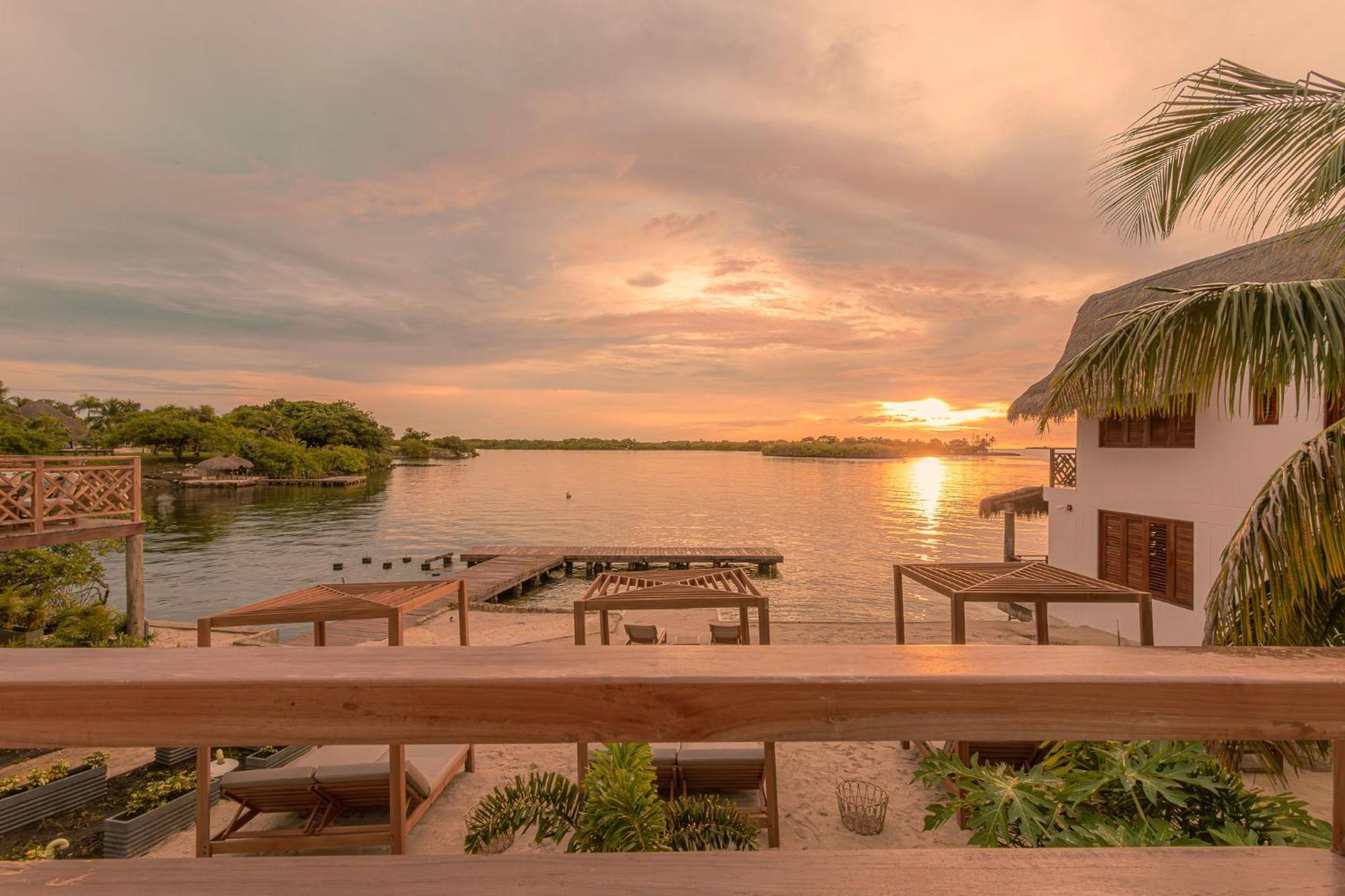 Islawa Soy Local - Isla Privada Hotell Isla Barú Exteriör bild